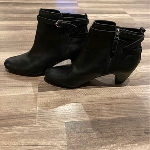 Ankle boots